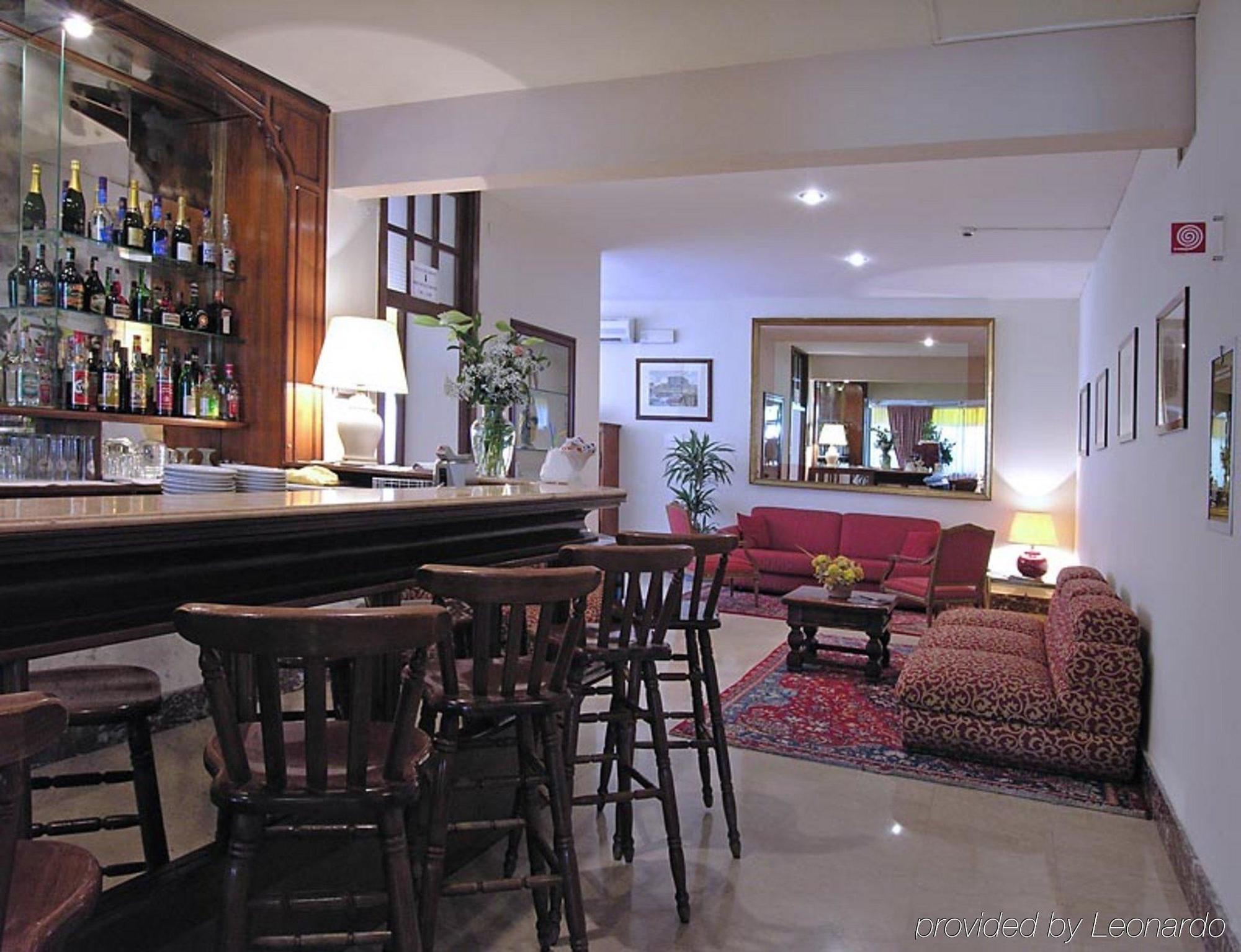 Pinewood Hotel Rom